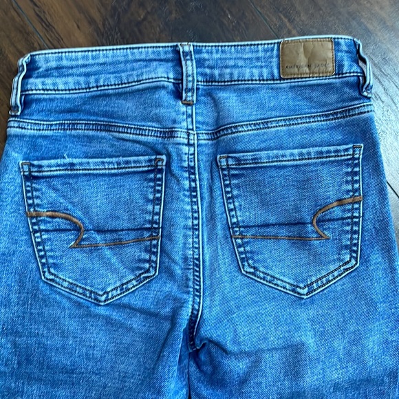 Women’s American Eagle Super Stretch Hi-Rise Jegging - Picture 7 of 7